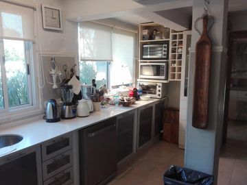 Casa en venta en Barrio  San Manuel, Pilar - 10 Ambientes