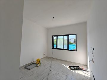 Casa con pileta en Santa Elisa Pilar del Este