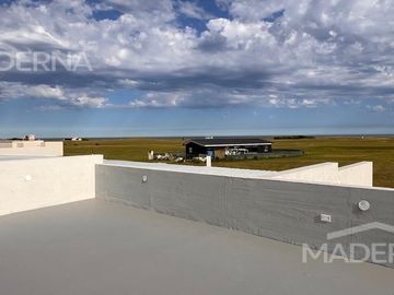Casa en  Barrio El Cardon Links Miramar
