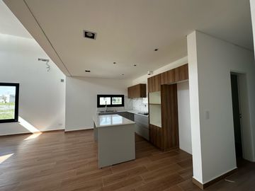 Casa - Pilar Del Este
