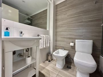 Venta Departamento de 1 Ambiente Apto Crédito, Abasto