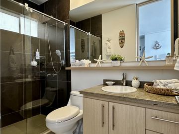 Venta Apartamento con permiso turistico en Playa Salguero, Santa Marta