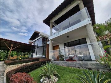 CASA CAMPESTRE EN VENTA DAPA