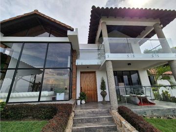 CASA CAMPESTRE EN VENTA DAPA