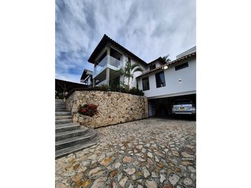CASA CAMPESTRE EN VENTA DAPA