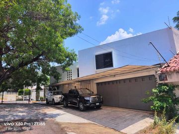 Casa en Venta Fracc. Malibú