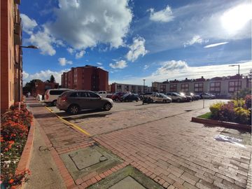Apartamento en venta en Suba Pinar, Refous  - Bogotá  (Apto 401)