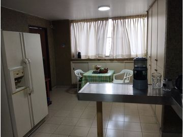 Vendo Magnífico Apartamento  P9 Edificio las Fuentes  Granada Cali