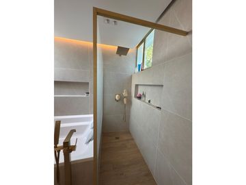 SE VENDE ESPECTACULAR CASA EN VILLA CAMPESTRE