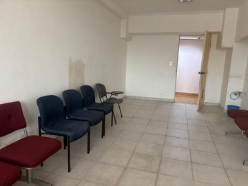Oficina Exclusiva en Venta - Edificio Latino, Vistas Panorámicas