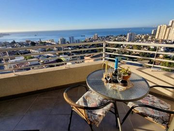 Se Vende Dpto 2 Dormitorios 2 Baños + Est Y Bodega