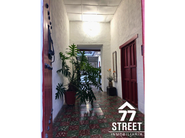 CASA EN VENTA EN EL CENTRO