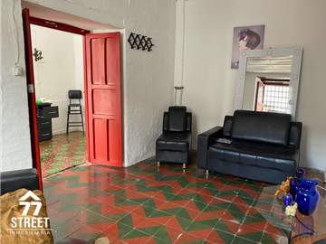 CASA EN VENTA EN EL CENTRO