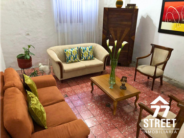 CASA EN VENTA EN EL CENTRO