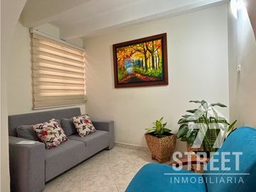 CASA EN AIDA LUCIA