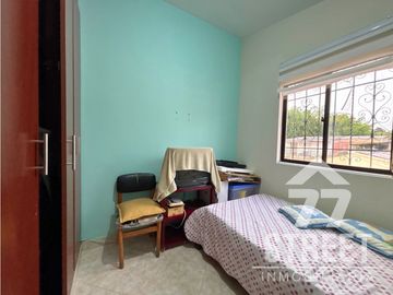 CASA EN AIDA LUCIA