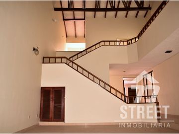 Casa en el barrio Antonio Nariño