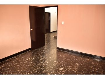 CASA COMERCIAL EN SANTA CLARA