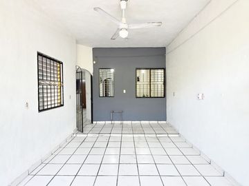 📌 Venta de Casa de 3 Recámaras y Estudio en Loma Bonita en V de A Colima📌