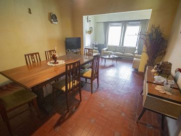 2 ph y 2 monoambientes en venta en Martinez