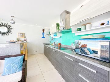 VENDO HERMOSO DEPARTAMENTO EN PLAYA SAN BARTOLO EN CONDOMINIO PEÑASCAL