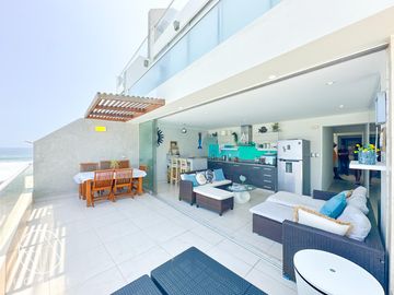 VENDO HERMOSO DEPARTAMENTO EN PLAYA SAN BARTOLO EN CONDOMINIO PEÑASCAL