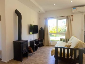 VENTA | MODERNA CASA 3 AMBIENTES | CAMET NORTE