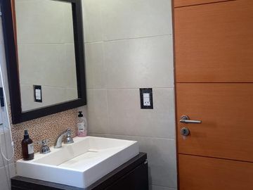 VENTA | MODERNA CASA 3 AMBIENTES | CAMET NORTE