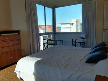 Casa en venta - 4 Dormitorios 5 Baños - Cariló