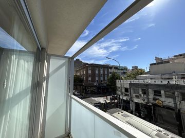 Venta Departamento de 1 Ambiente Apto Crédito, Abasto