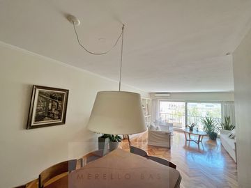 Piso Impecable Refaccionado con Cochera y Baulera en Exclusiva Zona de Recoleta