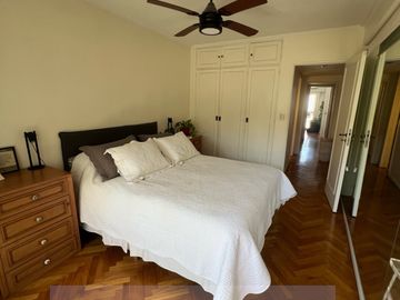 Piso Impecable Refaccionado con Cochera y Baulera en Exclusiva Zona de Recoleta