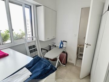Piso Impecable Refaccionado con Cochera y Baulera en Exclusiva Zona de Recoleta