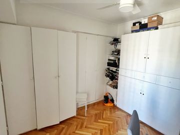 Piso Impecable Refaccionado con Cochera y Baulera en Exclusiva Zona de Recoleta