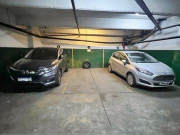 Piso Impecable Refaccionado con Cochera y Baulera en Exclusiva Zona de Recoleta