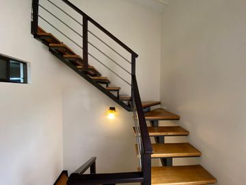 CASA EN VENTA, ORDOÑEZ LASO.ENTRADA A RIO AMARILLO