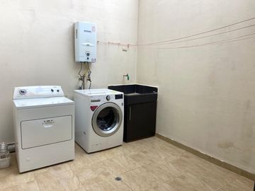 CASA EN VENTA, ORDOÑEZ LASO.ENTRADA A RIO AMARILLO