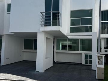 Casa en Cuautlancingo