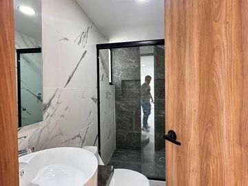 Casa en  venta en Lomas de Angelopolis  con 4 recamaras en Parque Nayarit
