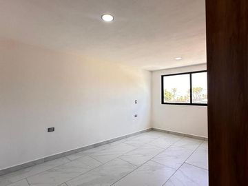 Casa en  venta en Lomas de Angelopolis  con 4 recamaras en Parque Nayarit