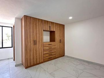 Casa en  venta en Lomas de Angelopolis  con 4 recamaras en Parque Nayarit