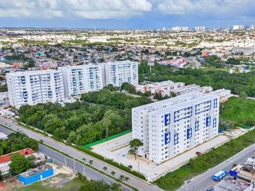 Departamento amueblado en venta Resd. Liverté Cancún