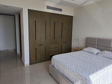 Departamento en  Puerto Cancun de 3 Recamaras