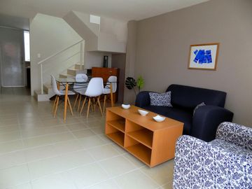 CASA  EN VENTA EN SANTA ISABEL, SAN ISIDRO CASTILLOTLA