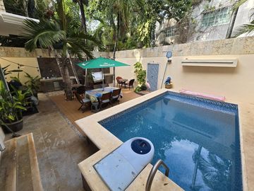 Casa 3 Recámaras en Venta, Privada Contoy, Cancún