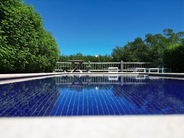 Casa frente a laguna Zona Hotelera en Cancún 4 recámaras