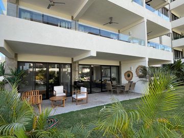 Departamento en Venta en Puertarena Nuevo Vallarta cerca de Playa y Zona Hotelera.