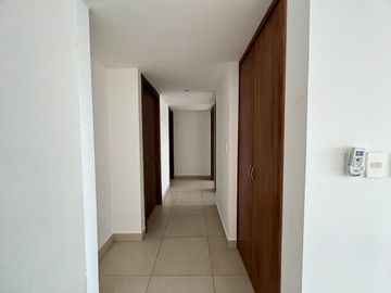 Venta - Renta Departamento En Zona VIA MONTEJO, Merida