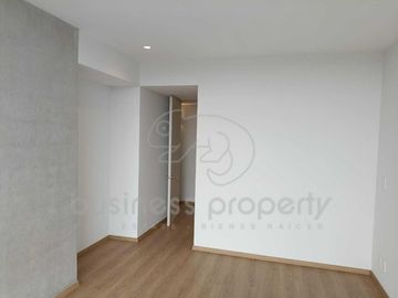 Pre venta departamento en Lomas Verdes Sexta Sección.