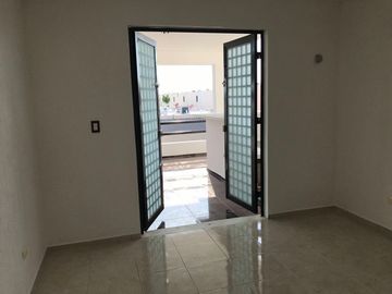 CASA EN RENTA EN LAS AMERICAS